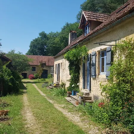 Grange De La Ferme De Belcayre Semesterbostad